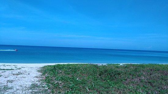 Layan Strand